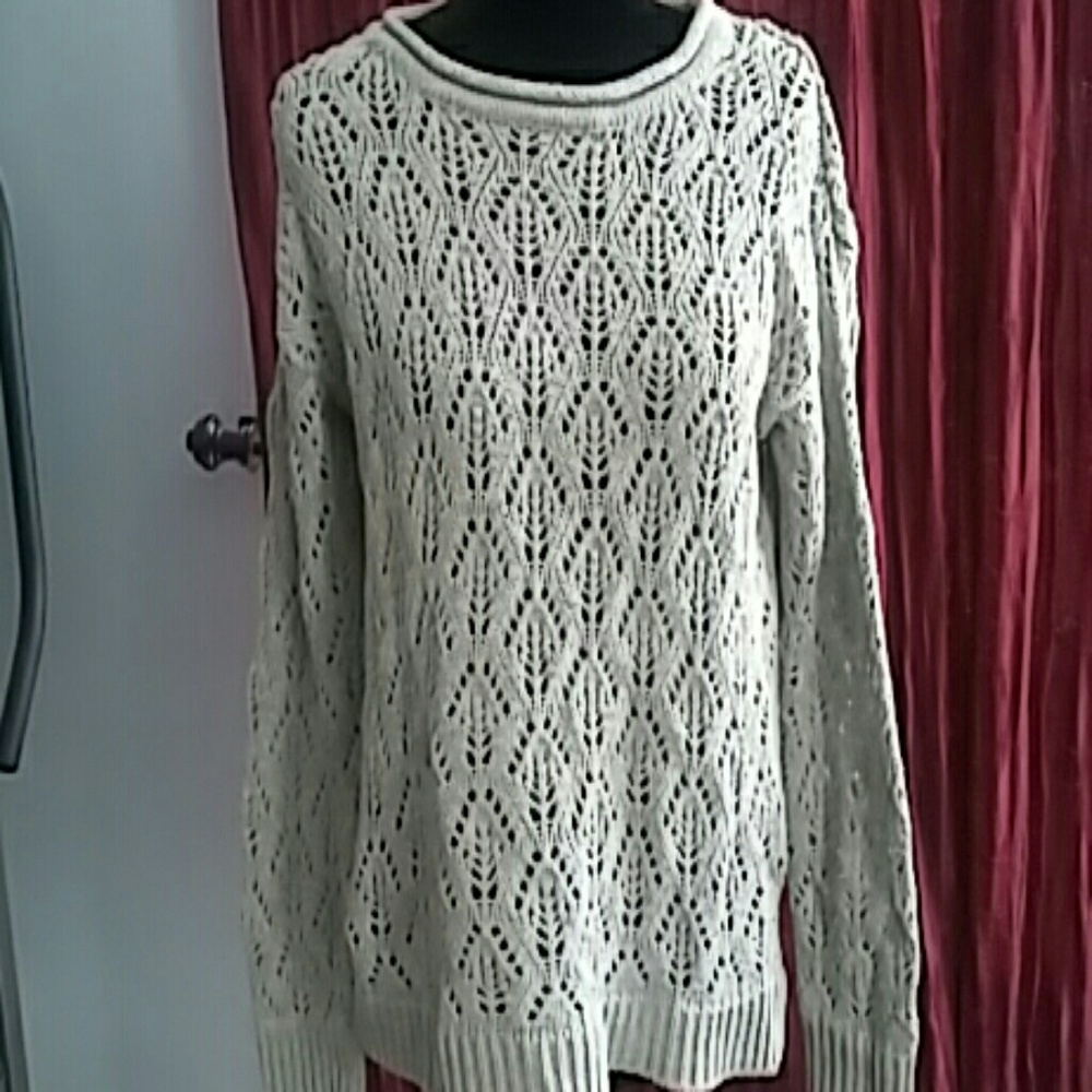Forever 21 gray sweater